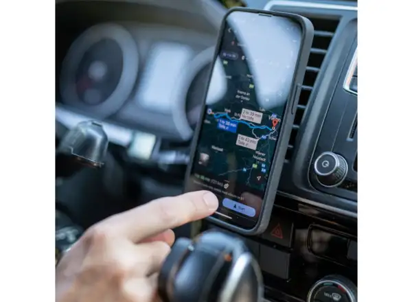SP Connect Handyhülle SPC+ für iPhone 15 Pro Schwarz