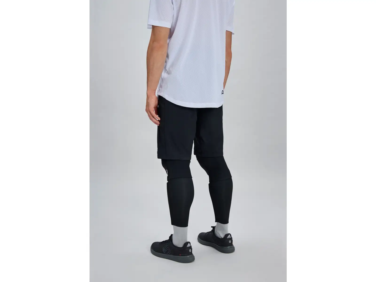 POC M's Motion Shorts Uranium Black LRG