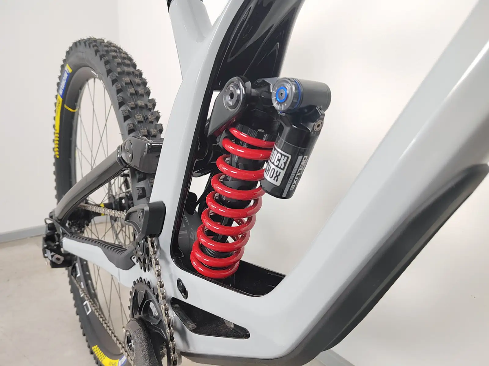 GT Fury Custom Downhill-Bike Größe M.