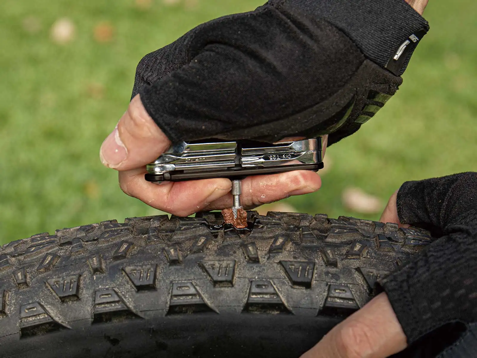 Topeak Tubi 11 Multitool 11 Funktionen schwarz
