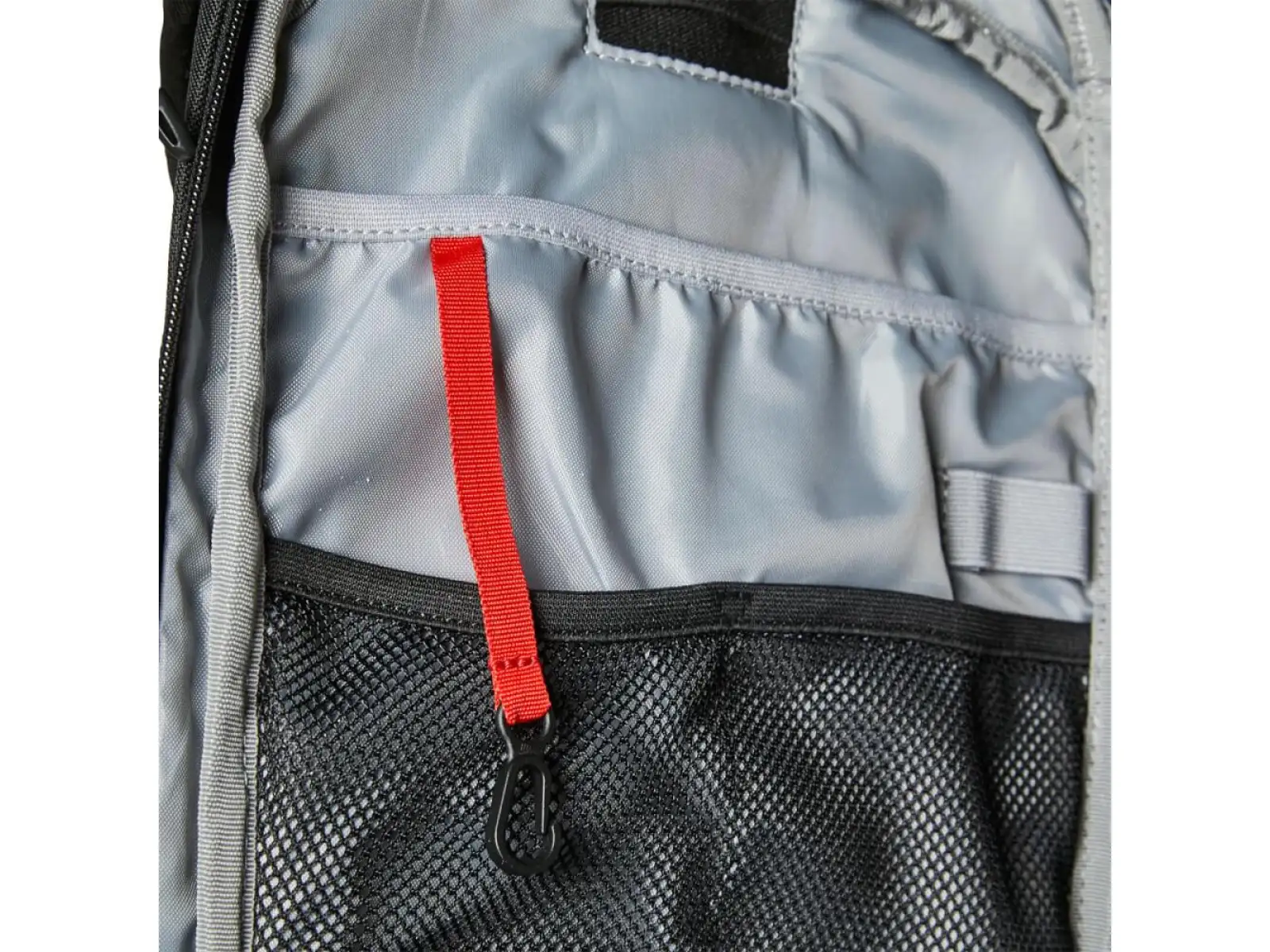 Fox Utility 10 l Rucksack mit Reservoir schwarz