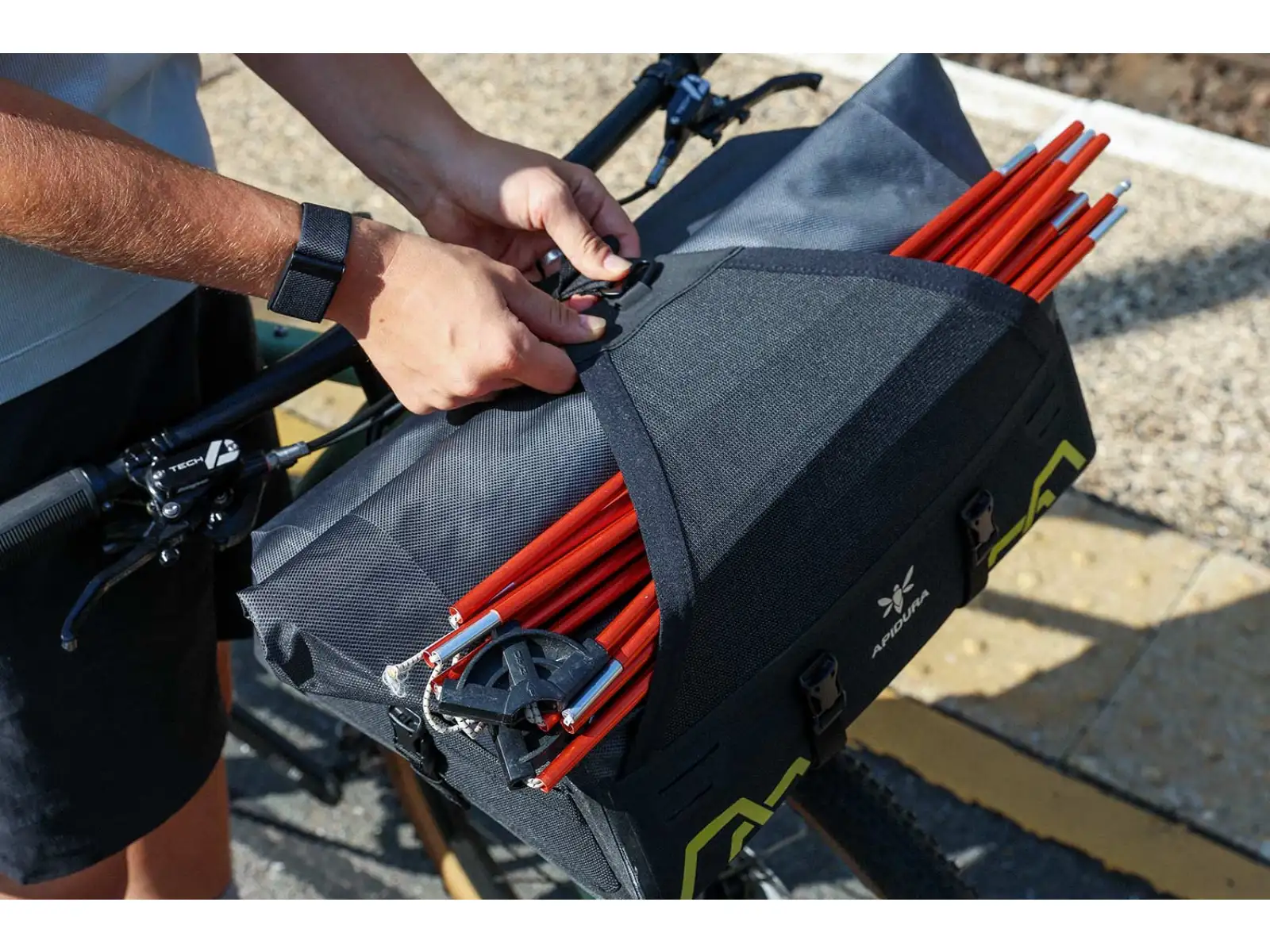 Apidura Expedition Front Rack Pack Lenkertasche 30l