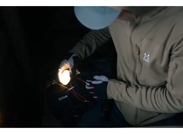 Silva Glow kompakte Taschenlampe schwarz