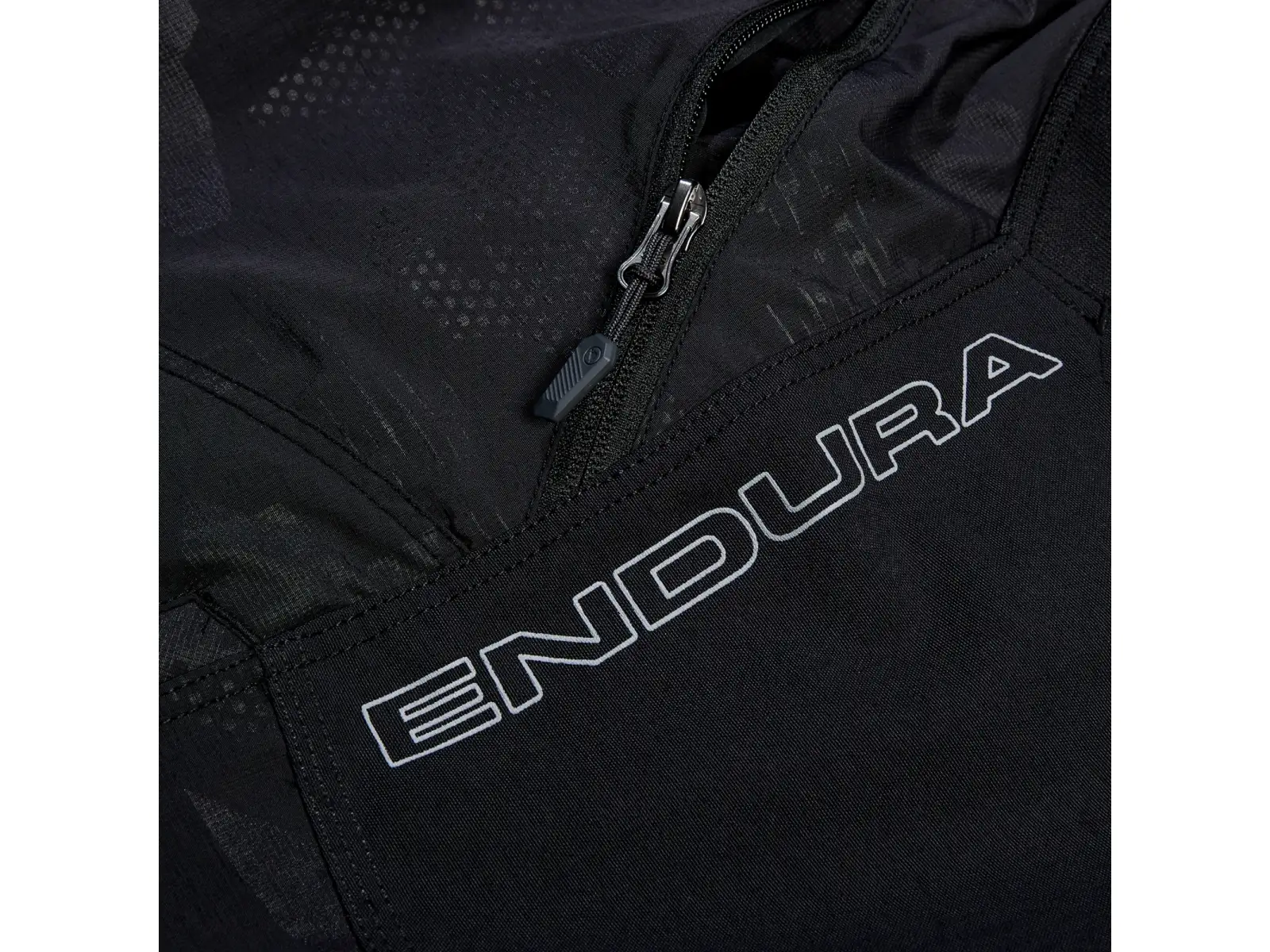 Endura Hummvee Herren Shorts mit Polsterung Black Camo