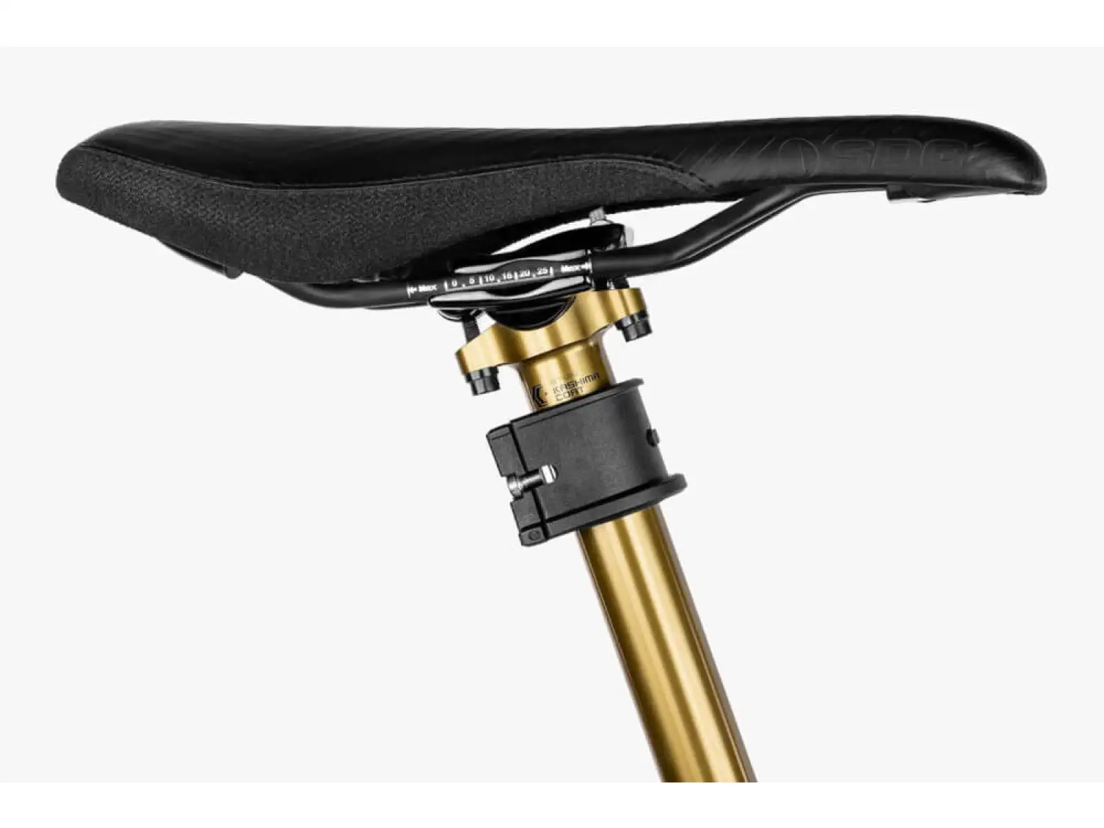 Apidura Backcountry Sattelstützenadapter in Schwarz.