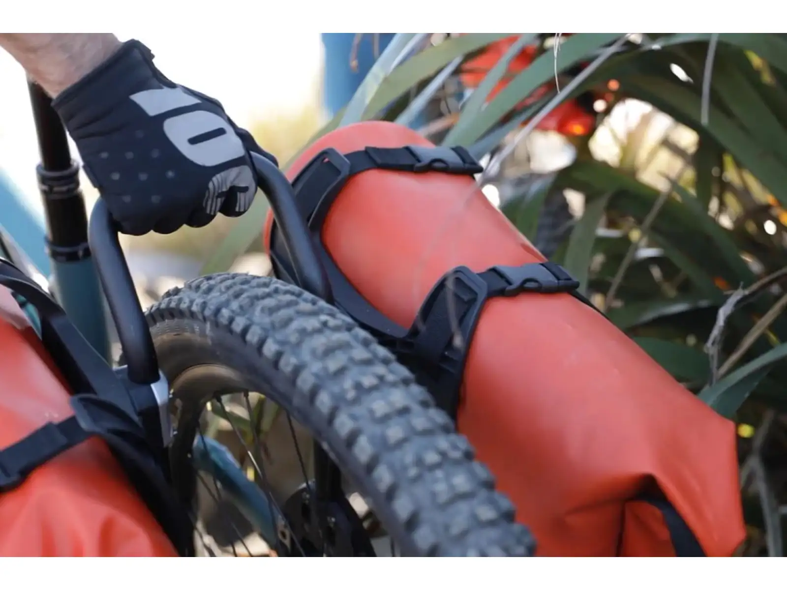 Aeroe Spider Rear Cradle Lenkerhalterung Schwarz