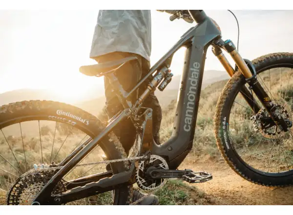 Cannondale Moterra Carbon 1 vollgefedertes Elektrofahrrad Matte Black (BBQ)