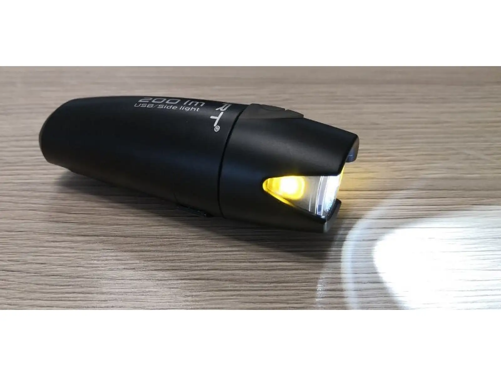 Smart Polaris 183-USB Vorderlicht 200lm