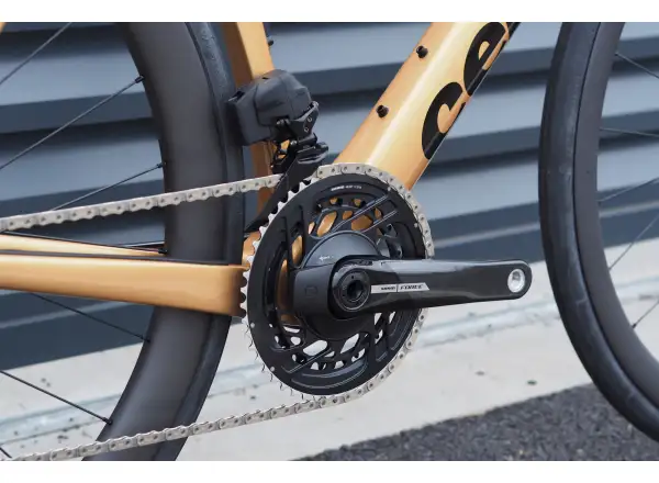 Cervélo Soloist Force eTap AXS Rennrad Goldstaub