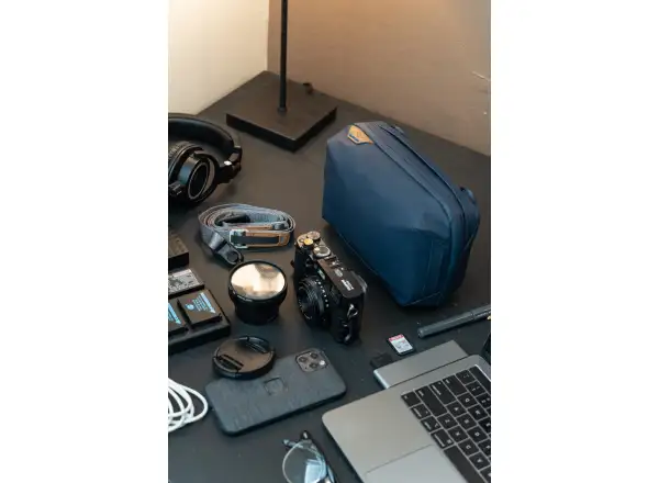 Peak Design Tech Pouch 2 l Tasche Midnight