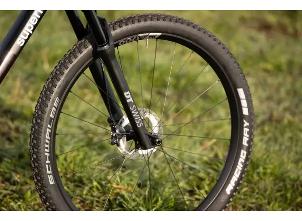 Superior XF 9.5 Team Mountainbike in Gloss Rot Carbon/Schwarz