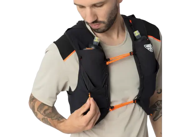 Dynafit Alpine 8 l Laufweste Black Out