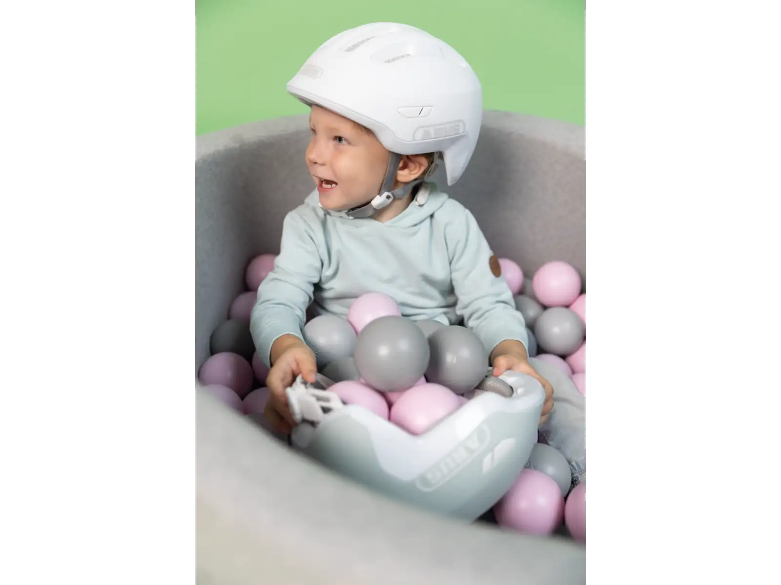 Abus Smiley 3.0 Ace LED Kinderhelm Pure White