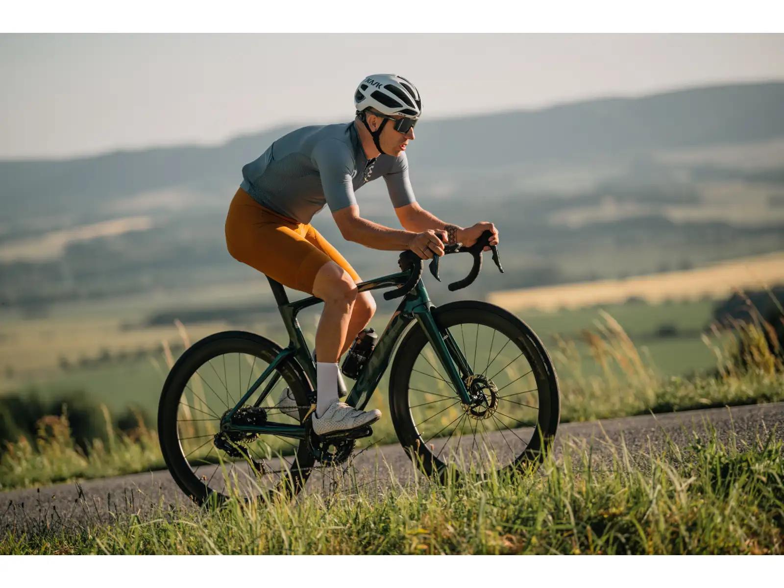 Isaac Meson Ultegra Di2 Rennrad Jade Green