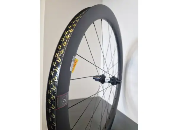 Reserve 40/44 GR 700c DT 350 CL Carbon Gravel Laugerräder Freilauf Microspline - Demontiert vom Fahrrad