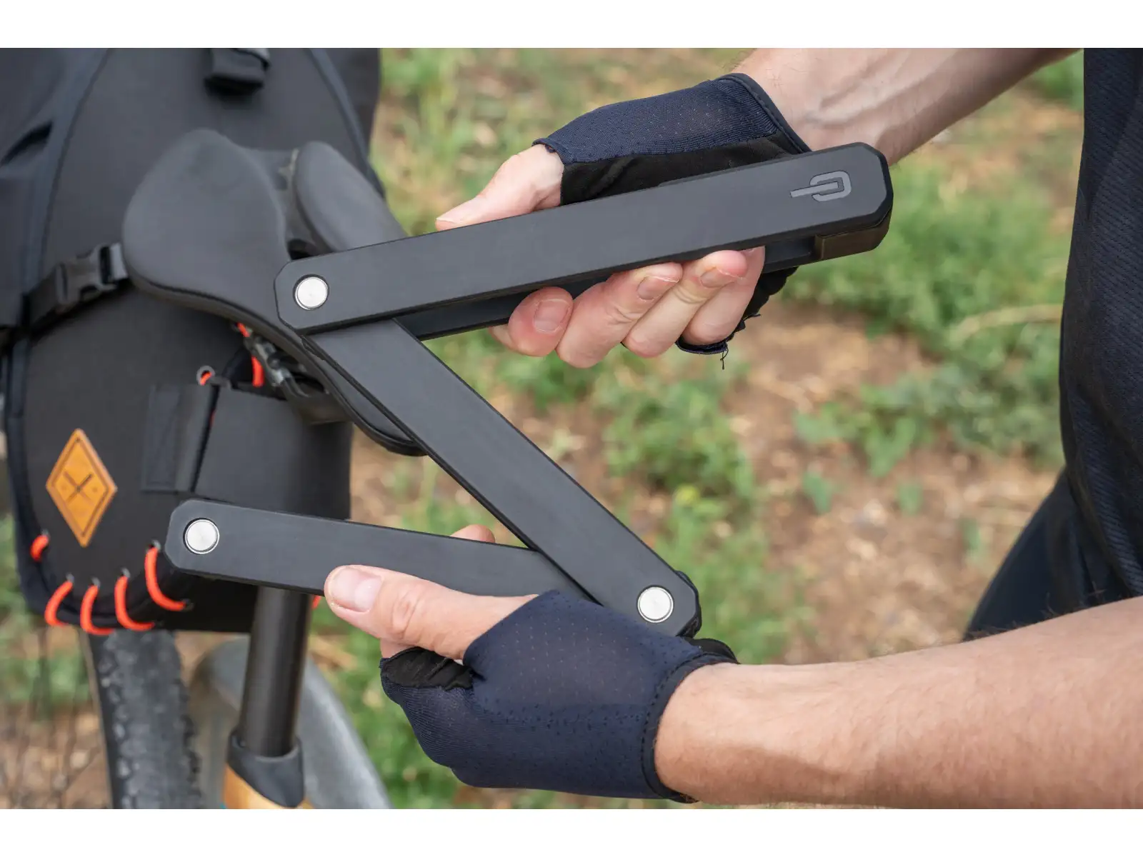 Hiplok Schloss Switch 105cm schwarz