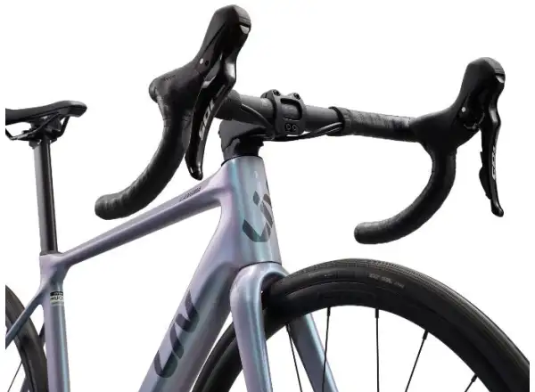Liv Langma Advanced 2 QOM Rennrad Prismatic Haze