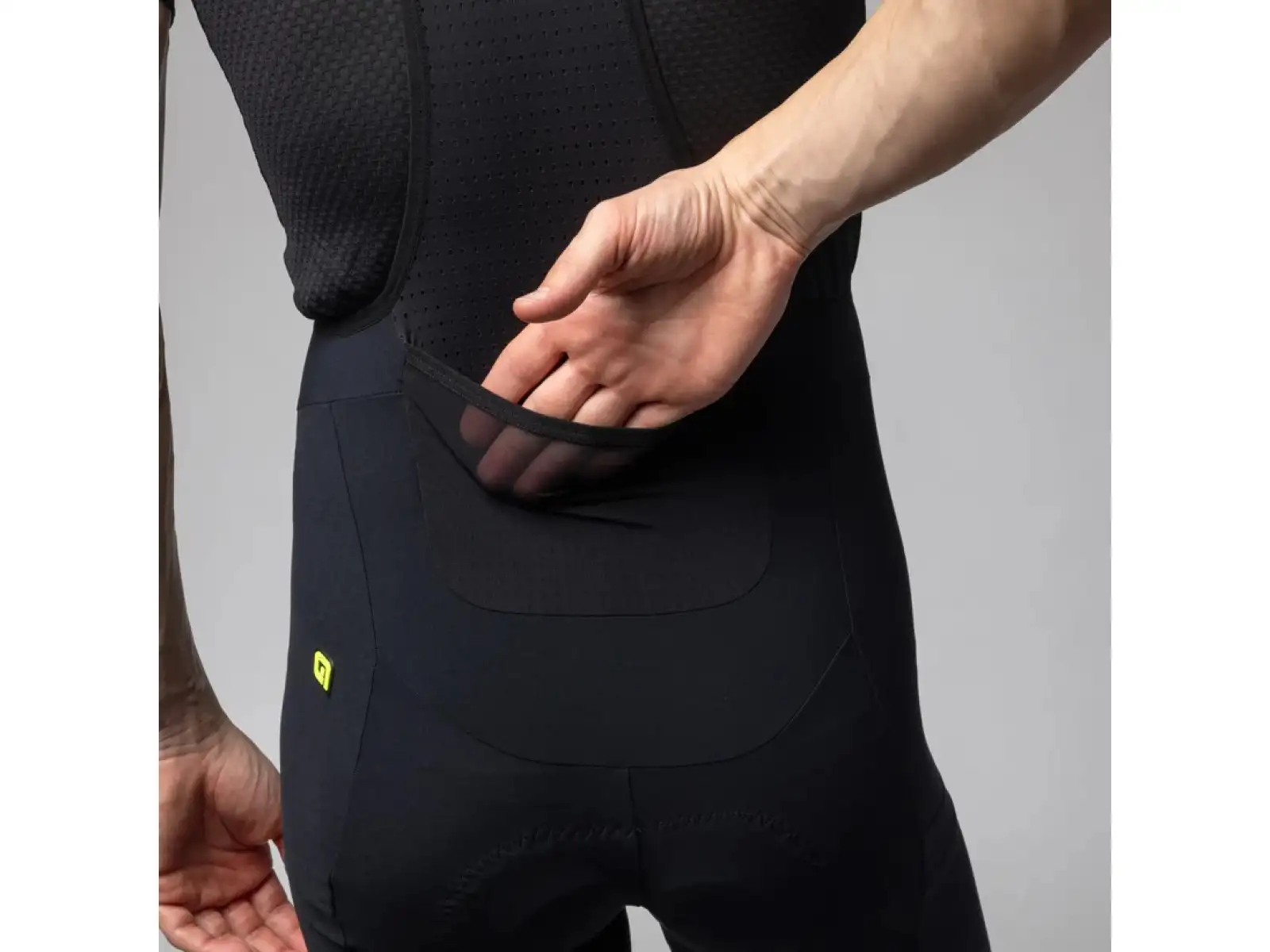 Alé Off Road Gravel-Pro Herren Trägershorts mit Einsatz Schwarz