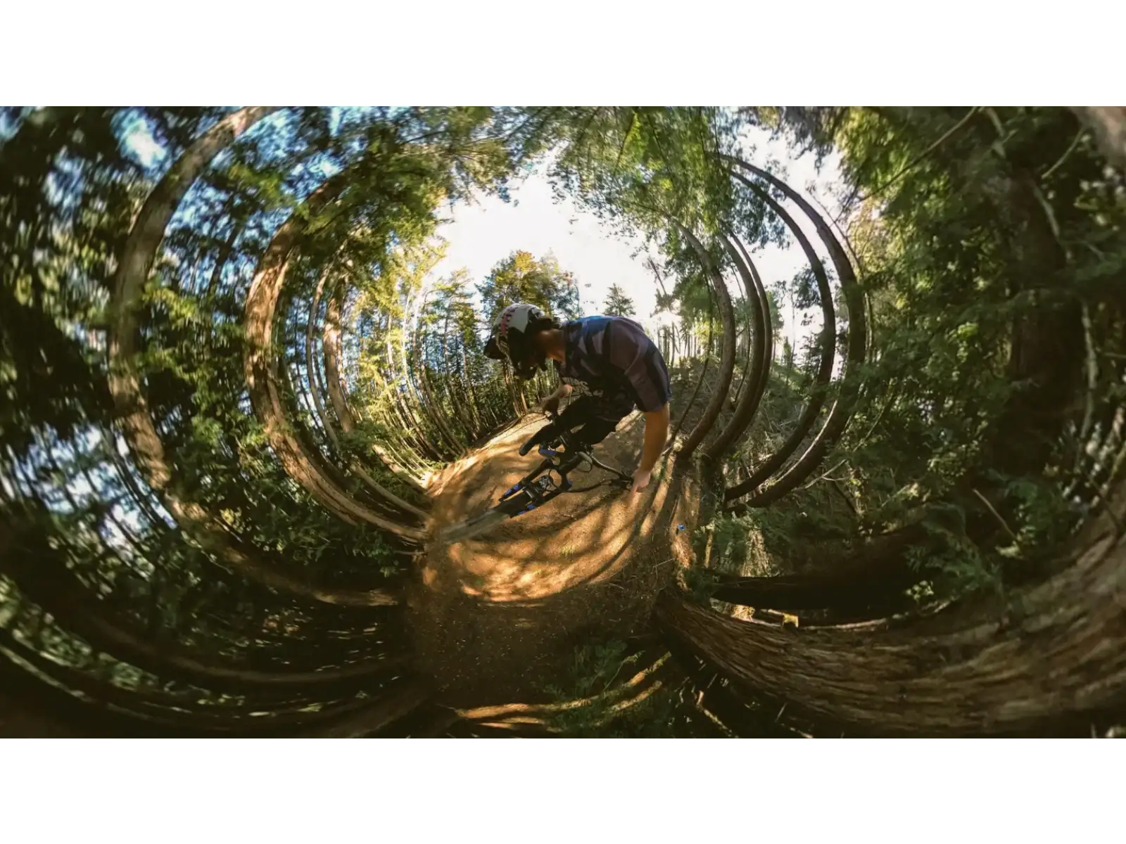 GoPro MAX Action-Kamera + Thermobecher Gopro