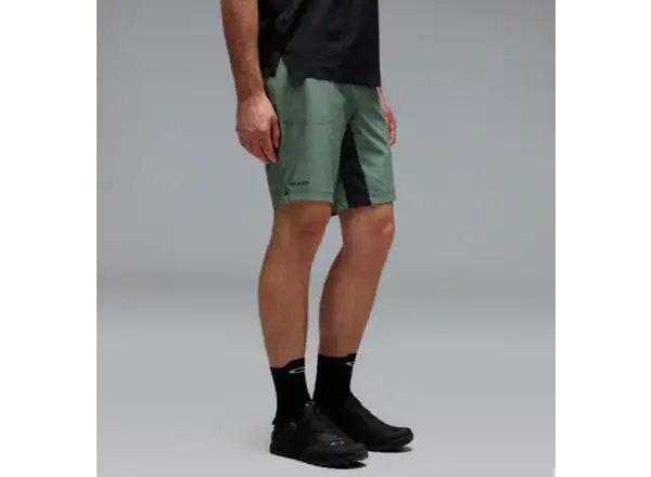 Oakley Seeker Whip Herren Shorts Aviator Green