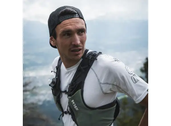 Silva Strive Fly Green Laufweste dunkelgrün