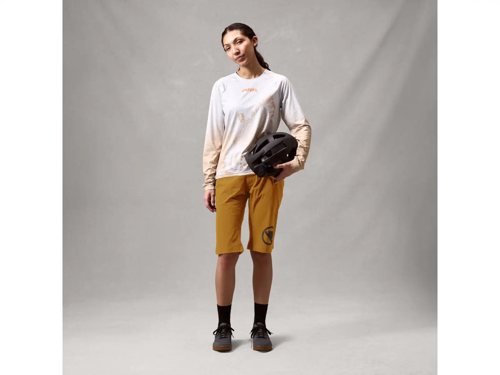 Endura SingleTrack Damen Shorts Bronze