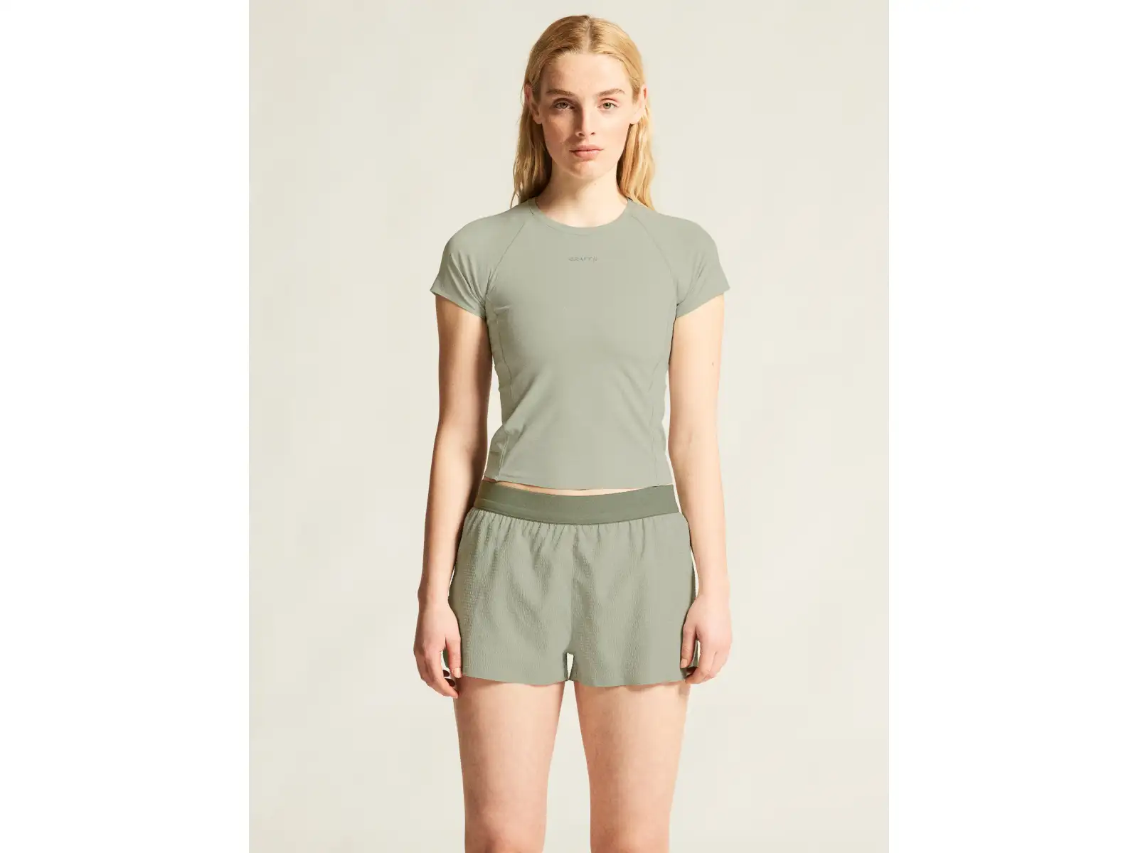 Craft Hypervent Cropped Damen T-Shirt grau