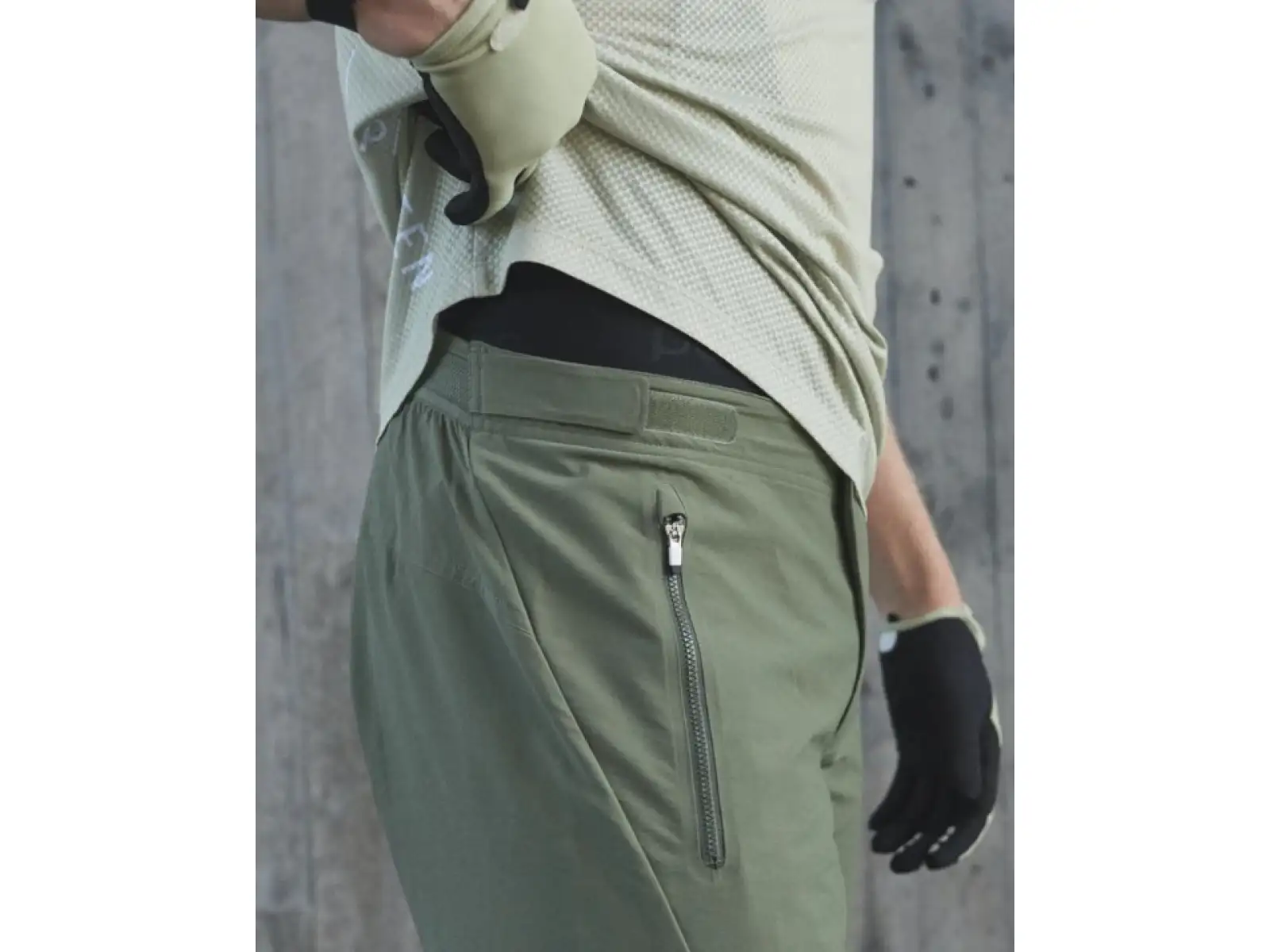 POC Essential Enduro Herren Enduro Shorts Epidote Green