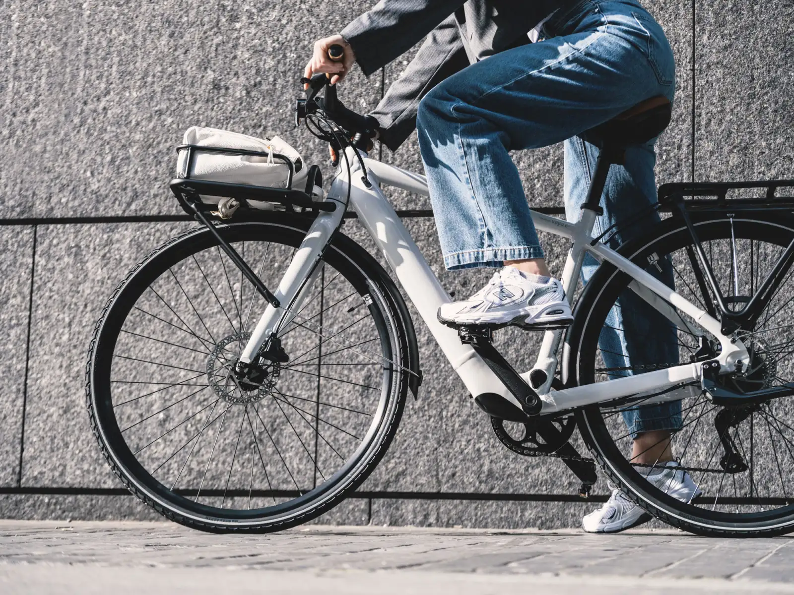 Momentum Voya E+3 E-Bike Lunar