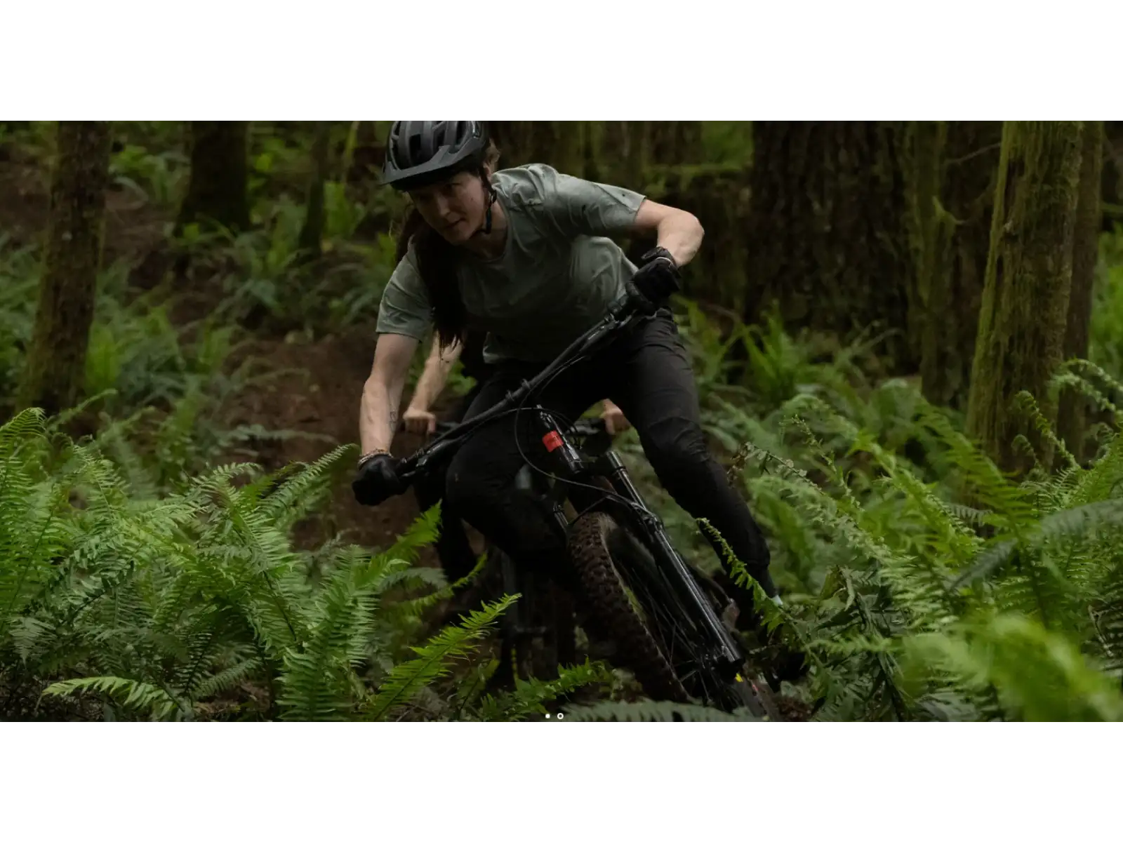 Santa Cruz Vala 1 AL Deore Mountain E-Bike Grey