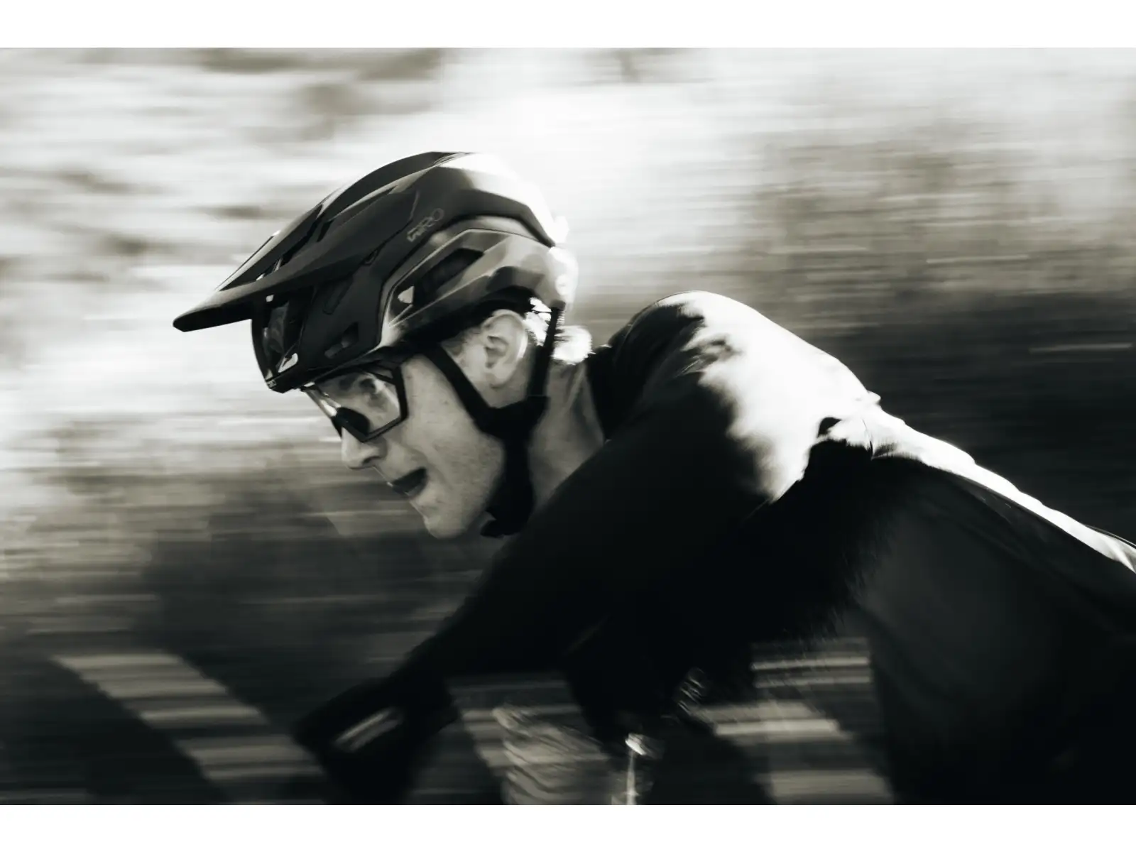 Giro Montaro Pro Spherical Helm Mat Saphire