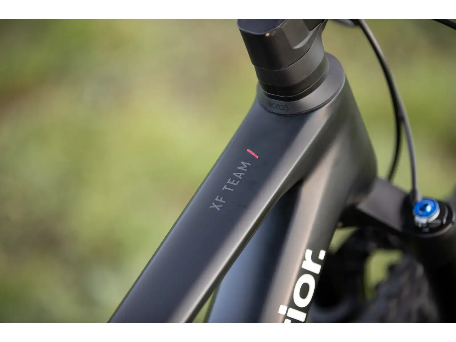 Superior XF 9.5 Team Mountainbike in Gloss Rot Carbon/Schwarz