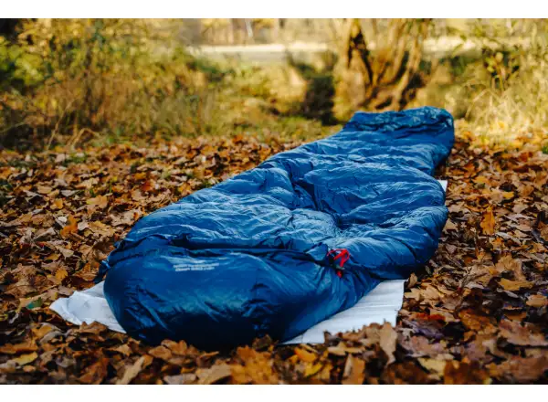 Pinguin Lava 350 Schlafsack 195 cm grün links