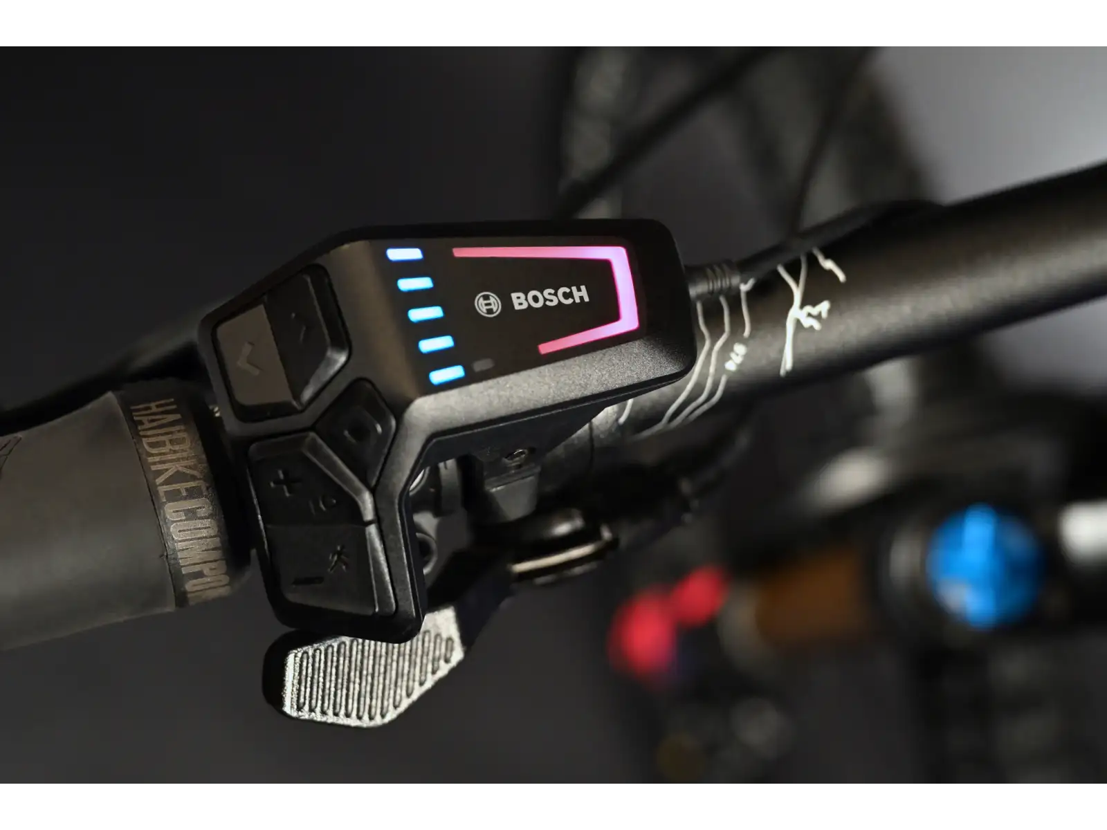 Haibike Hybe 11 Blau/Magenta/Rosa vollgefedertes Elektrofahrrad