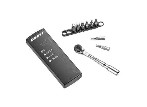 Giant Multi-Tool Taschenwerkzeug