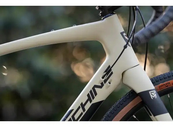 Rock Machine Gravelride CRB 700 Gravelbike in mattem Sand/Schwarz.