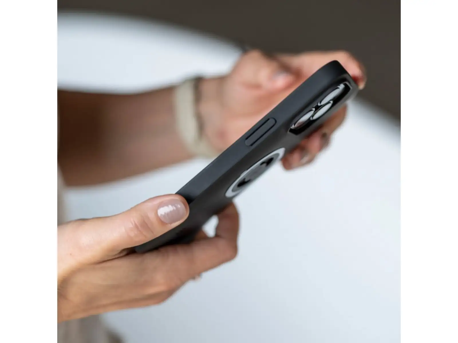 SP Connect Handyhülle SPC+ für iPhone 15 Pro Schwarz
