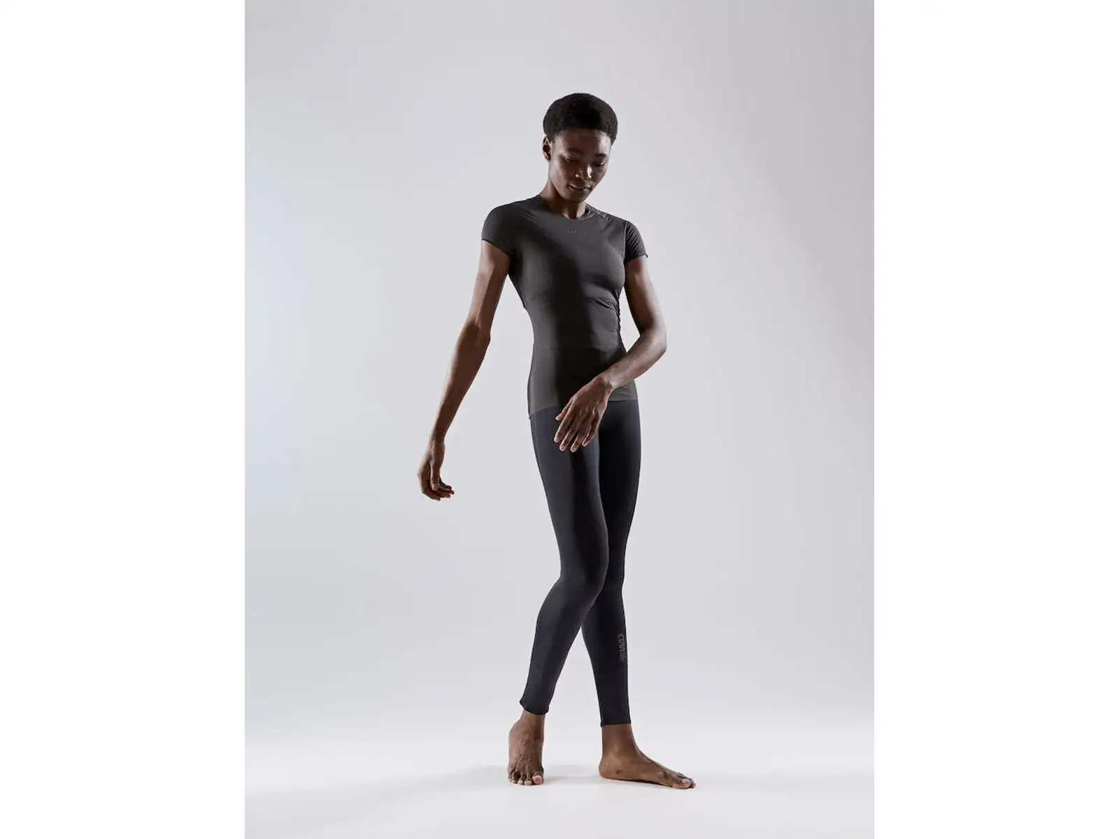 Craft Pro Dry Nanoweight Damen T-Shirt kurzarm Schwarz