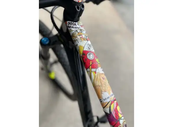 Rie:sel Design TAPE 3000 Rahmenfolie Stickerbomb Blickfang
