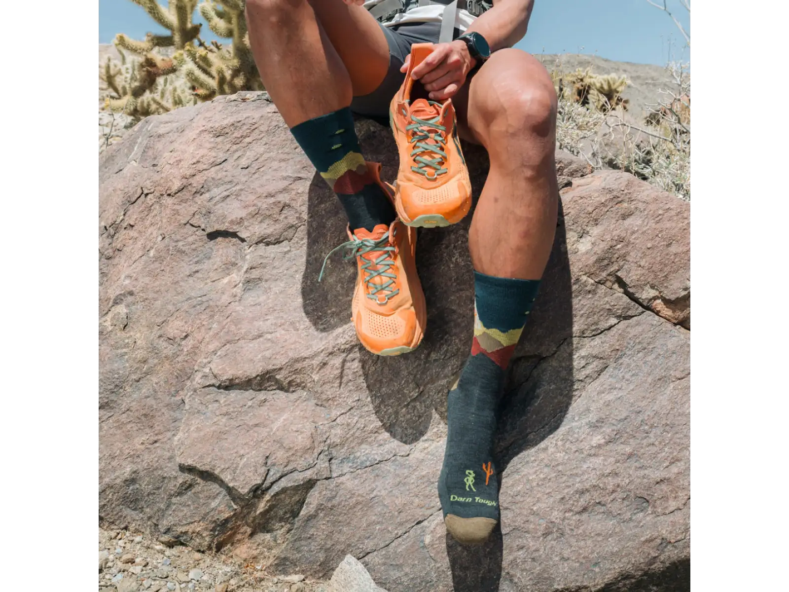 Darn Tough Spaced Out Micro Crew Lightweight Cusion Herren Socken Charcoal