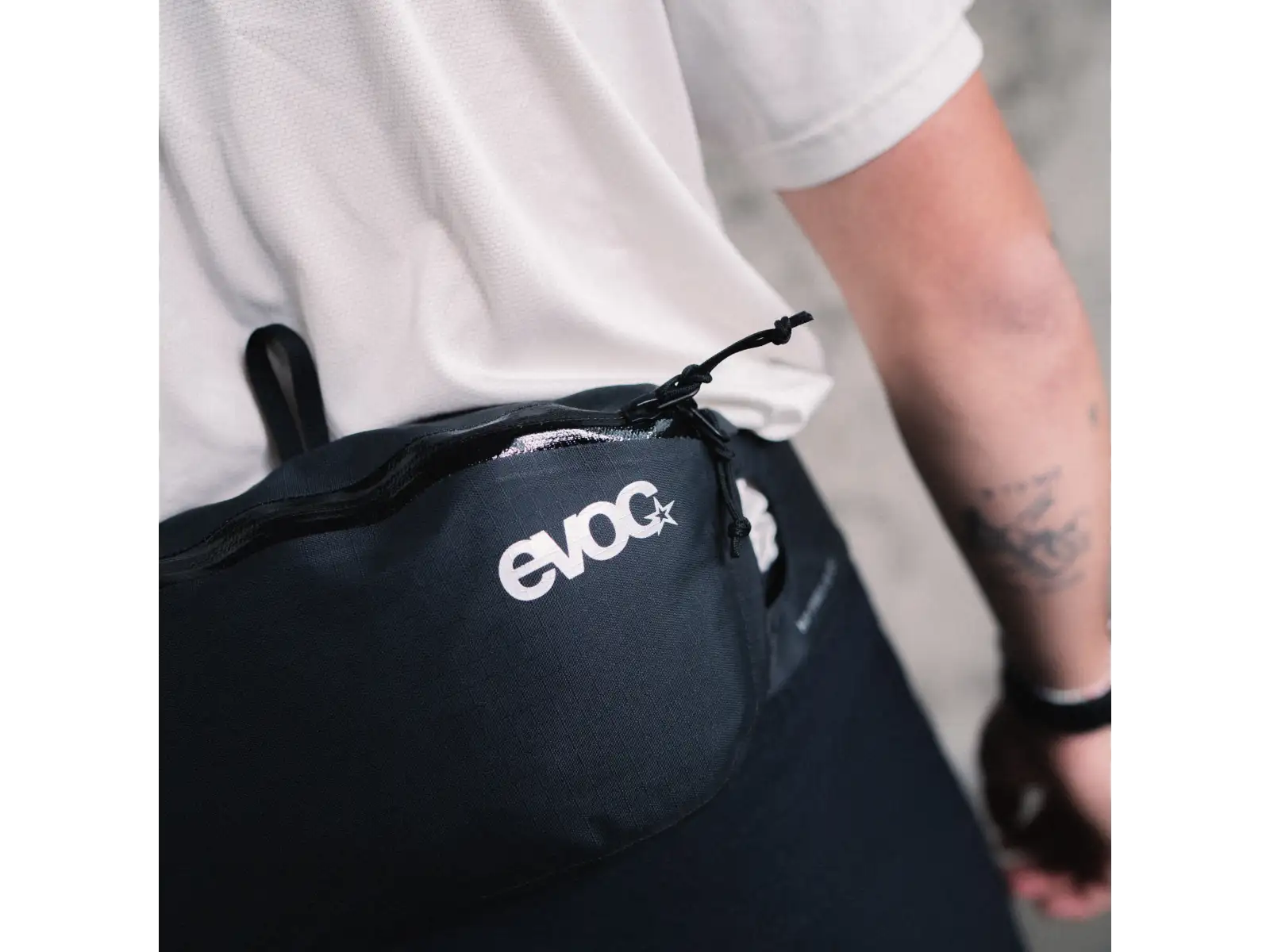 Evoc Hip Pouch 3D WP 2 Hüfttasche Sand