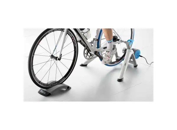 Tacx Flow Smart Trainer