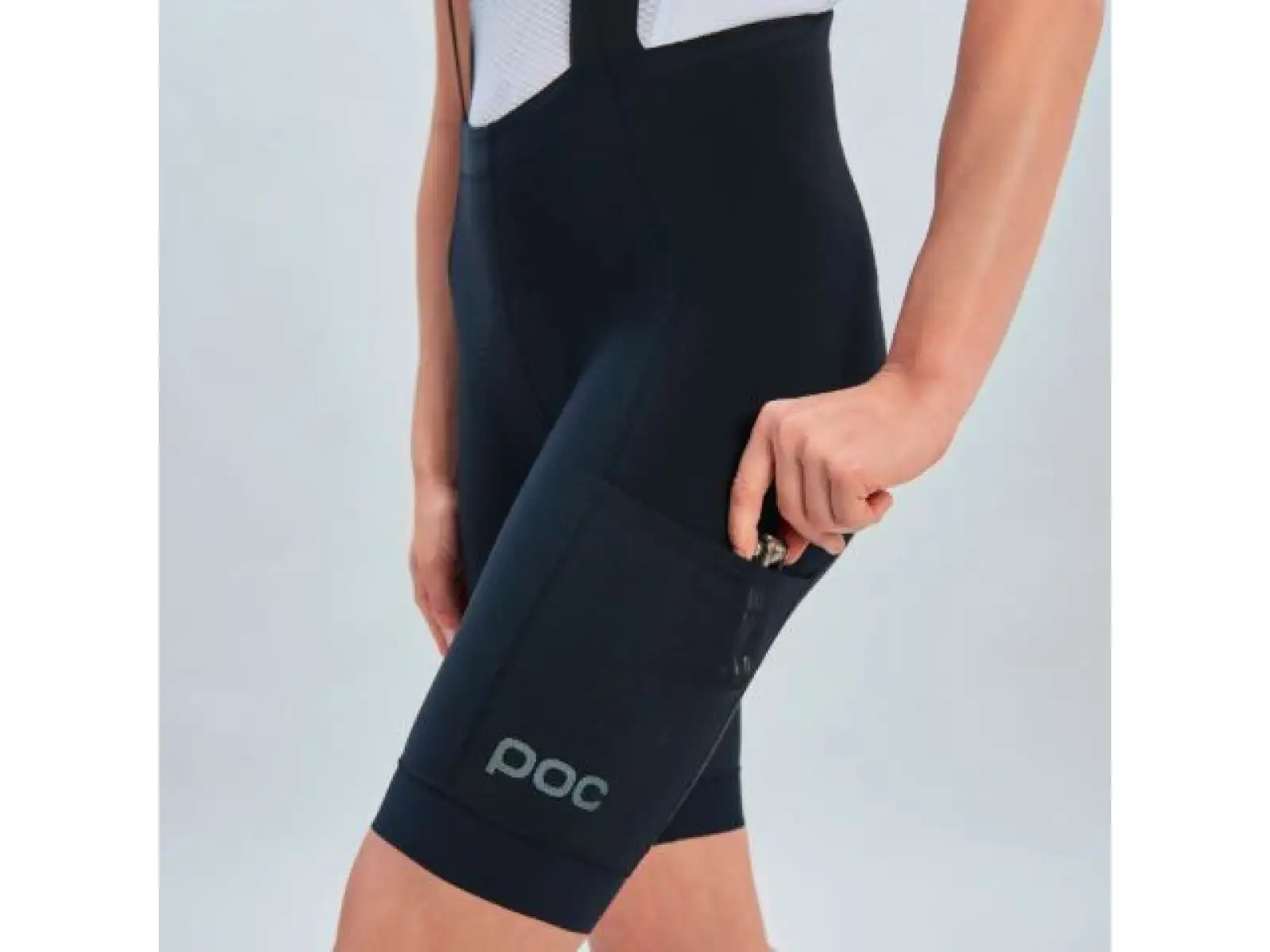 POC Essential Cargo Damen Shorts Uranium Black Lack