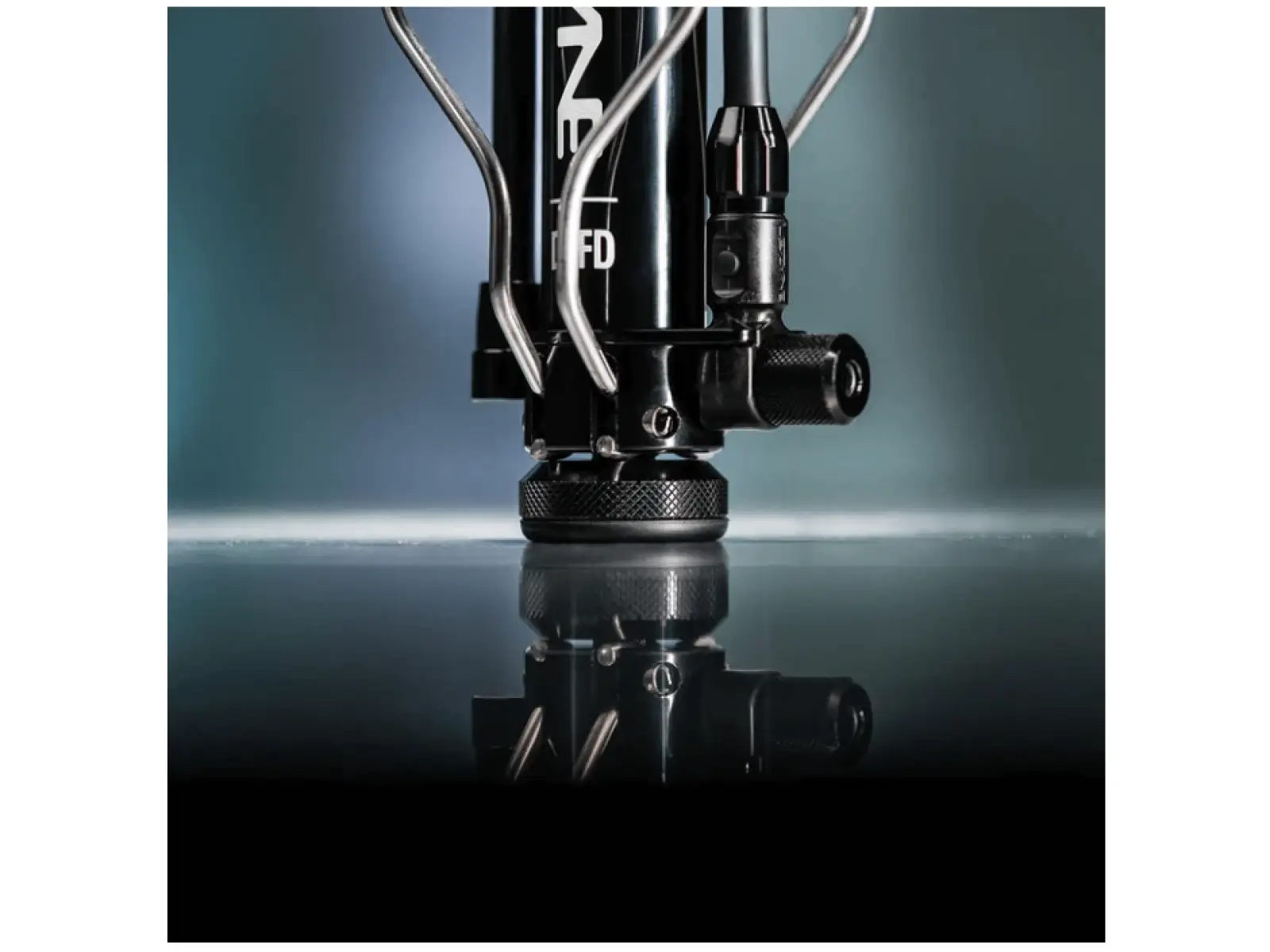 Lezyne Digital Travel Floor Drive Pumpe Schwarz