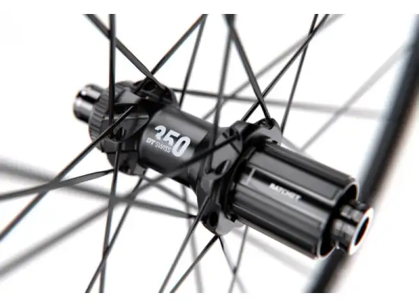 DT Swiss GR 1600 Spline DB 28" gravel Laufräder black