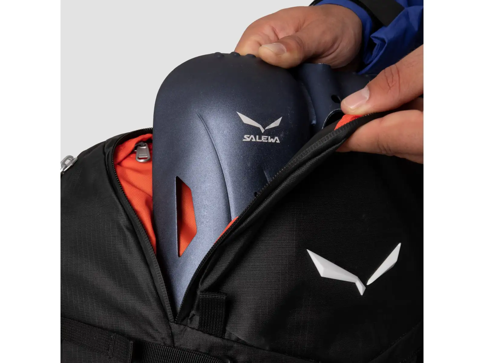 Salewa Sella 26 l Rucksack Black Out