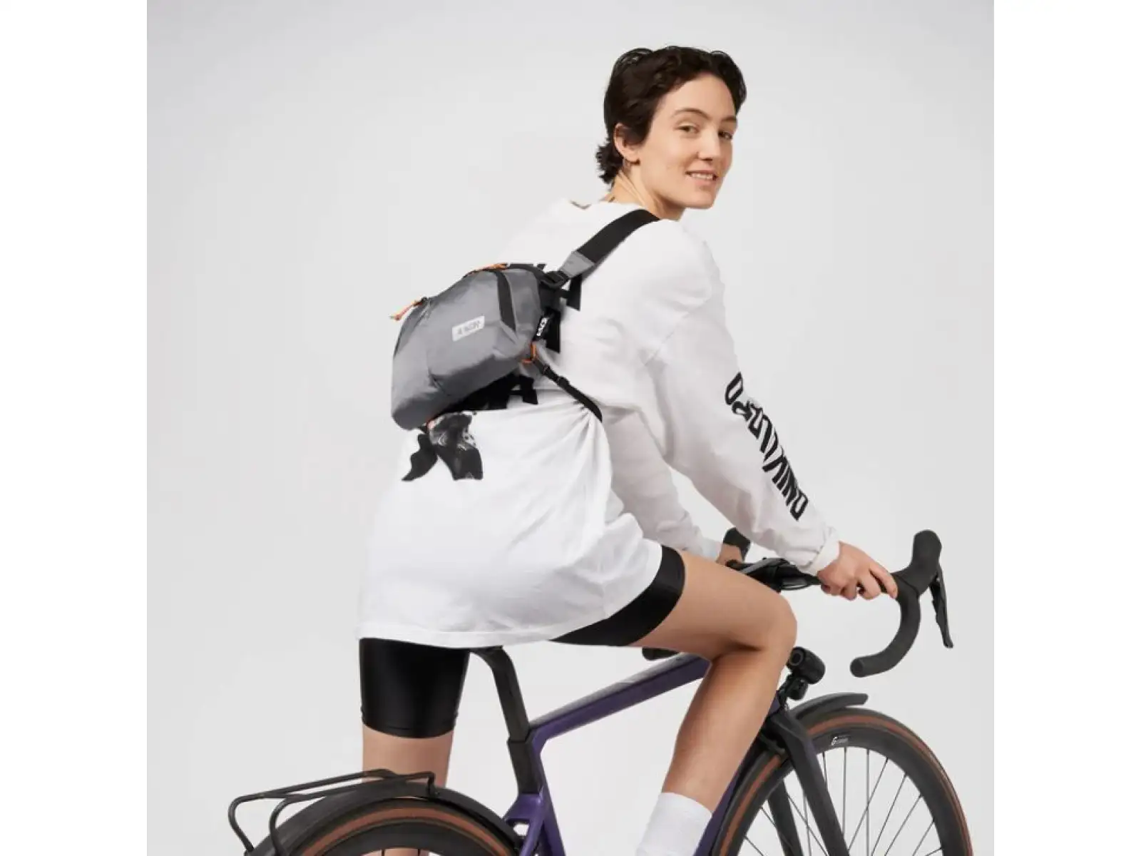 Aevor Sacoche Umhängetasche 4 l Ripstop Sundown