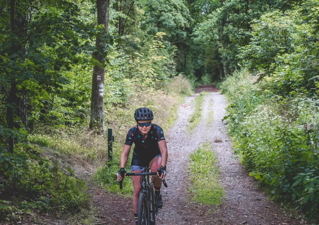 Gravel Cannondale Topstone Carbon Apex 1 – unkonventionelle Rezension, in der Damen alles erfahren, was sie wissen müssen