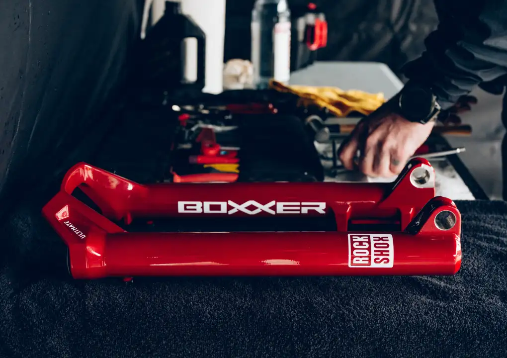 Neuer RockShox BoXXer und Vivid Coil im Überblick
