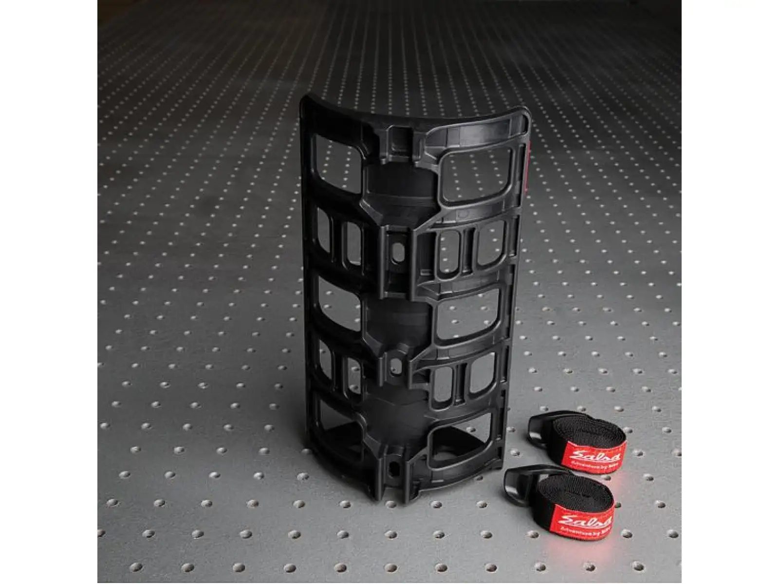 Salsa Anything Cage HD Halterung für Bikepacking mit Riemen.